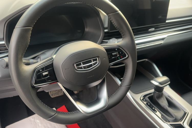 Used Geely Auto Emgrand 2023 4th Generation Champion Edition 1.5L CVT Prestige Model Steering Wheel