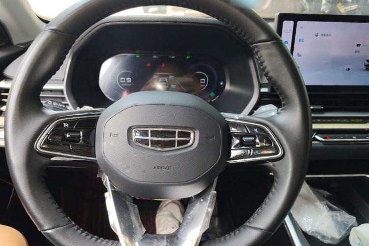 Used Geely Auto Emgrand 2023 4th Generation Champion Edition 1.5L CVT Prestige Model Steering Wheel