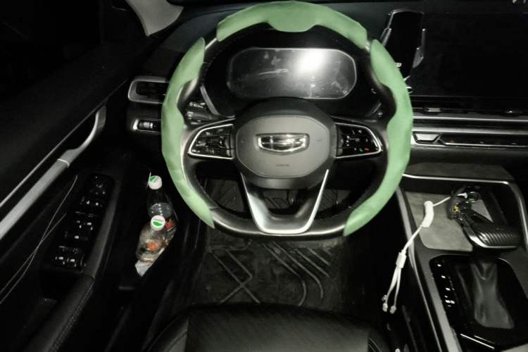 Used Geely Auto Emgrand 2023 4th Generation Champion Edition 1.5L CVT Prestige Model Steering Wheel