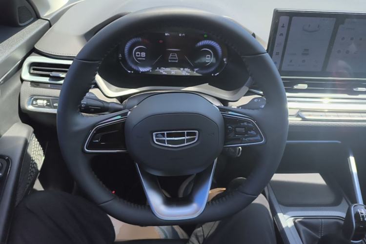Used Geely Auto Emgrand 2023 4th Generation Champion Edition 1.5L Manual Luxury Model Steering Wheel