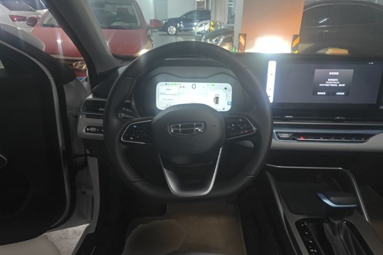 Used Geely Auto Emgrand 2023 4th Generation Champion Edition 1.5L CVT Flagship Model Steering Wheel