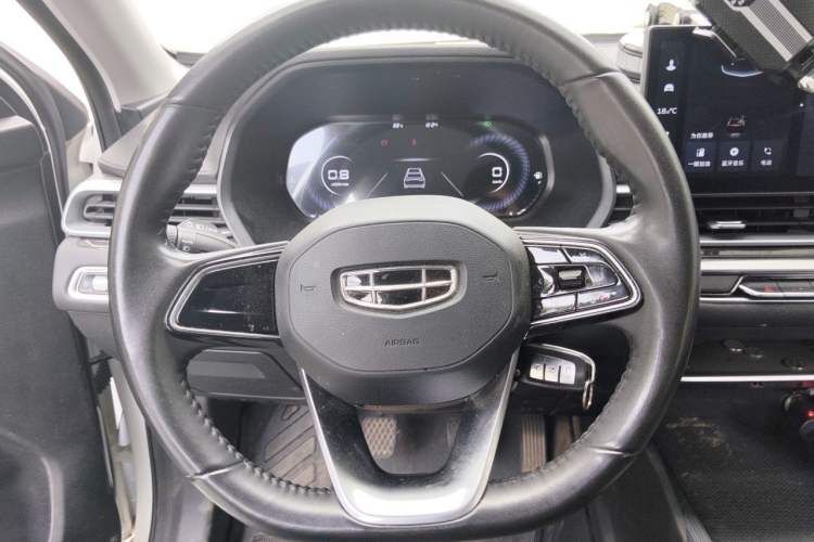 Used Geely Auto Emgrand 2023 4th Generation Champion Edition 1.5L Manual Luxury Model Steering Wheel