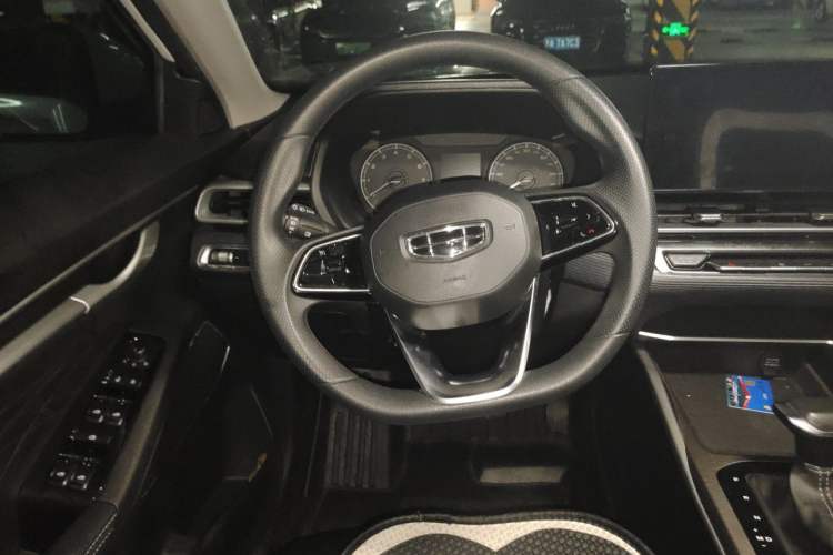 Used Geely Auto Emgrand 2023 4th Generation Champion Edition 1.5L CVT Luxury Model Steering Wheel
