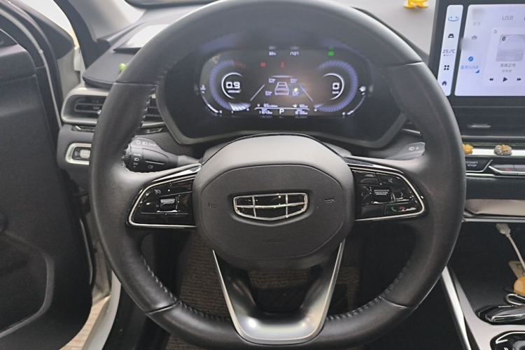 Used Geely Auto Emgrand 2023 4th Generation Champion Edition 1.5L CVT Prestige Model Steering Wheel