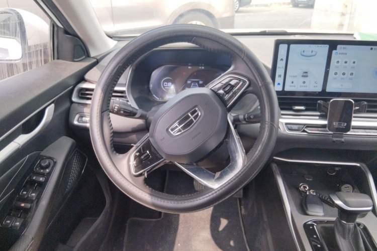 Used Geely Auto Emgrand 2023 4th Generation Champion Edition 1.5L CVT Luxury Model Steering Wheel