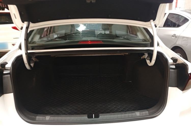 Used Geely Auto Emgrand 2023 4th Generation Champion Edition 1.5L CVT Prestige Model Trunk