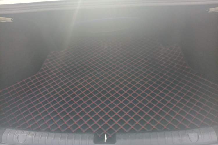 Used Geely Auto Emgrand 2023 4th Generation Champion Edition 1.5L CVT Flagship Model Trunk