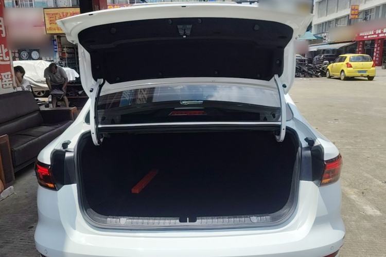 Used Geely Auto Emgrand 2023 4th Generation Champion Edition 1.5L CVT Prestige Model Trunk