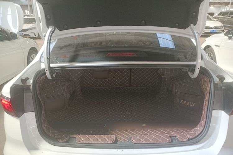 Used Geely Auto Emgrand 2023 4th Generation Champion Edition 1.5L CVT Luxury Model Trunk