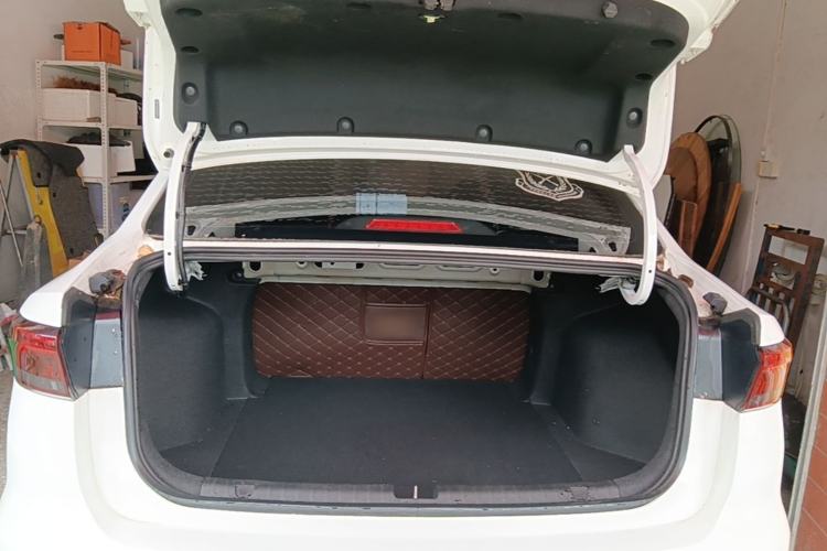 Used Geely Auto Emgrand 2023 4th Generation Champion Edition 1.5L CVT Prestige Model Trunk