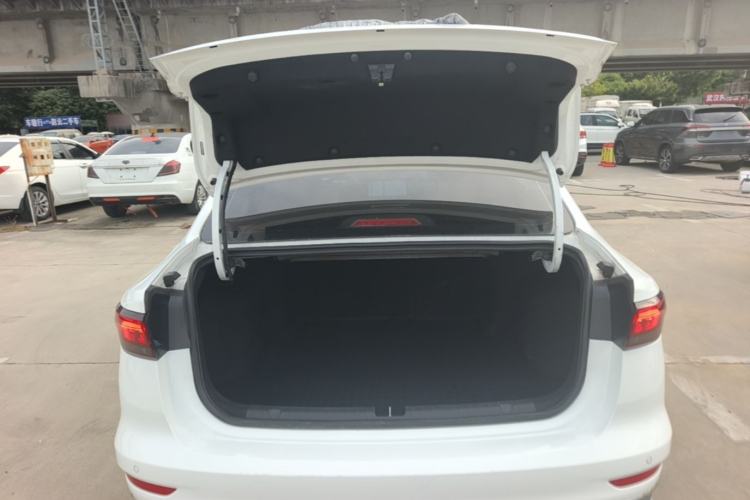 Used Geely Auto Emgrand 2023 4th Generation Champion Edition 1.5L CVT Luxury Model Trunk