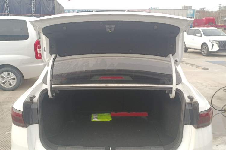 Used Geely Auto Emgrand 2023 4th Generation Champion Edition 1.5L CVT Prestige Model Trunk