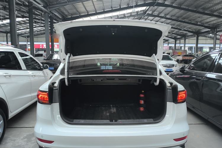 Used Geely Auto Emgrand 2023 4th Generation Champion Edition 1.5L CVT Prestige Model Trunk