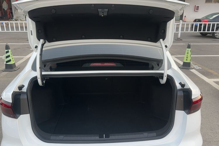 Used Geely Auto Emgrand 2023 4th Generation Champion Edition 1.5L CVT Prestige Model Trunk