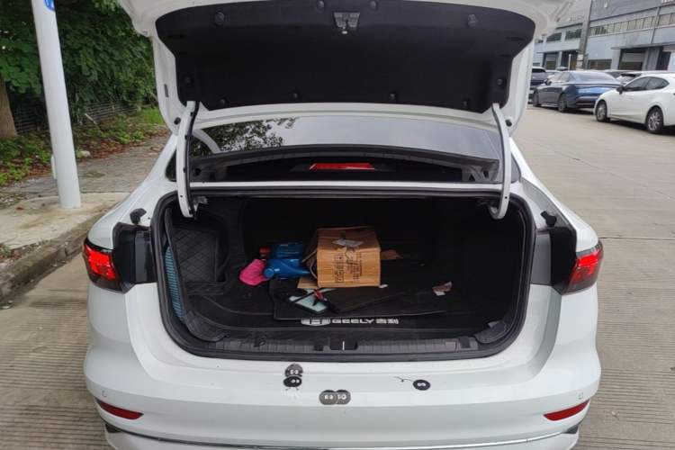 Used Geely Auto Emgrand 2023 4th Generation Champion Edition 1.5L CVT Prestige Model Trunk