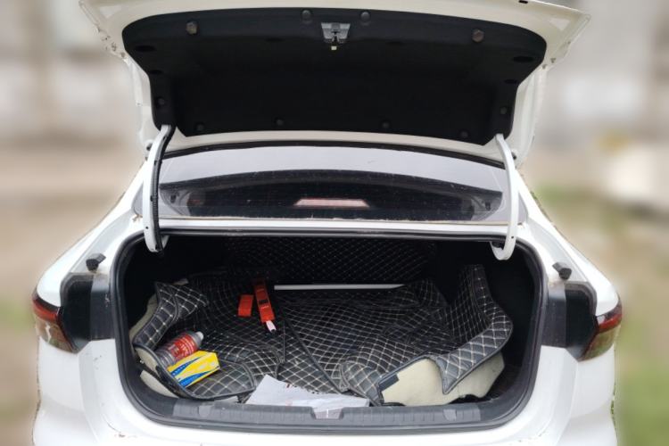 Used Geely Auto Emgrand 2023 4th Generation Champion Edition 1.5L CVT Luxury Model Trunk