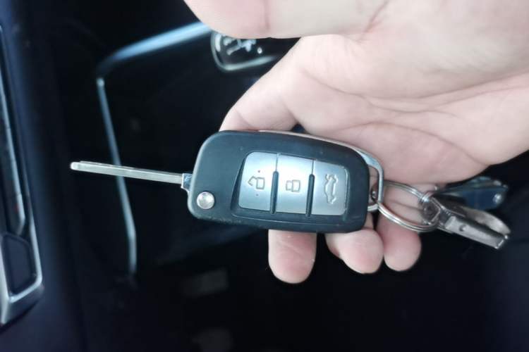 Used Geely Auto Emgrand 2023 4th Generation Champion Edition 1.5L Manual Luxury Model Vehicle Key
