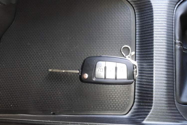 Used Geely Auto Emgrand 2023 4th Generation Champion Edition 1.5L Manual Luxury Model Vehicle Key