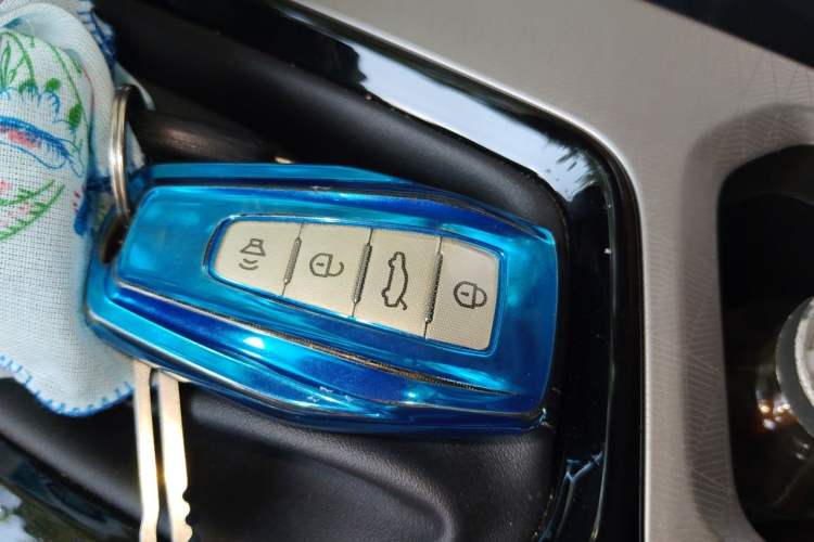 Used Geely Auto Emgrand 2023 4th Generation Champion Edition 1.5L CVT Prestige Model Vehicle Key