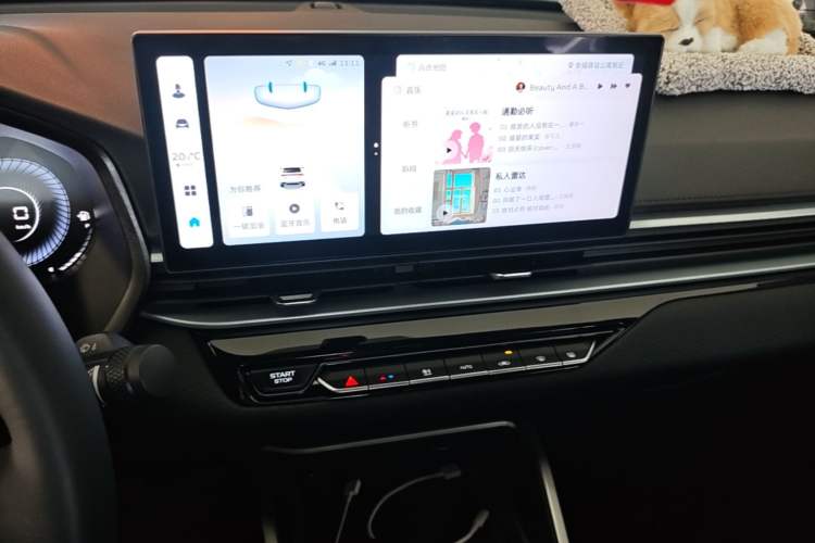 Used Geely Auto Emgrand 2025 4th Generation 1.5L CVT Luxury Version Audio And AC Panel