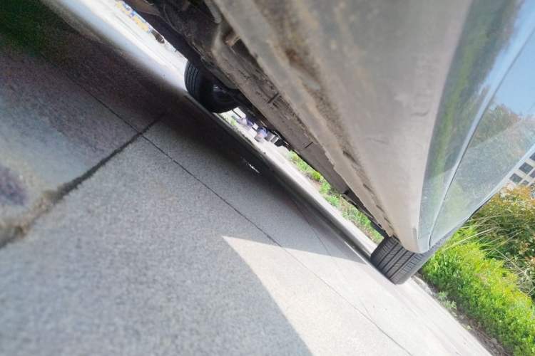 Used Geely Auto Emgrand 2025 4th Generation 1.5L Manual – Dragon Edition Chassis Rear Right