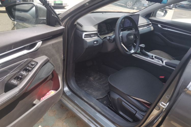Used Geely Auto Emgrand 2025 4th Generation 1.5L CVT Longteng Edition Driver Seat