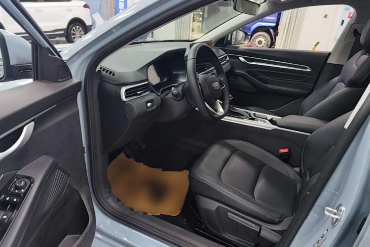 Used Geely Auto Emgrand 2025 4th Generation 1.5L CVT Longteng Edition Driver Seat
