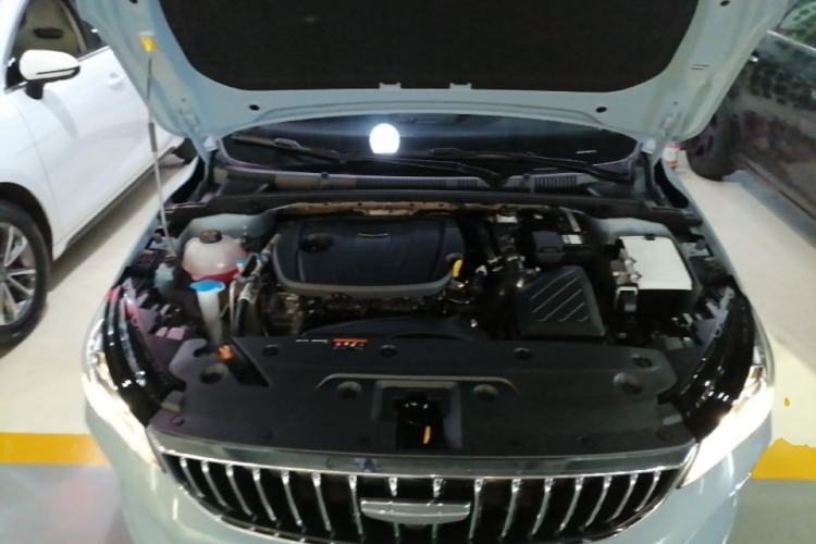 Used Geely Auto Emgrand 2025 4th Generation 1.5L CVT Starry Edition Engine Bay