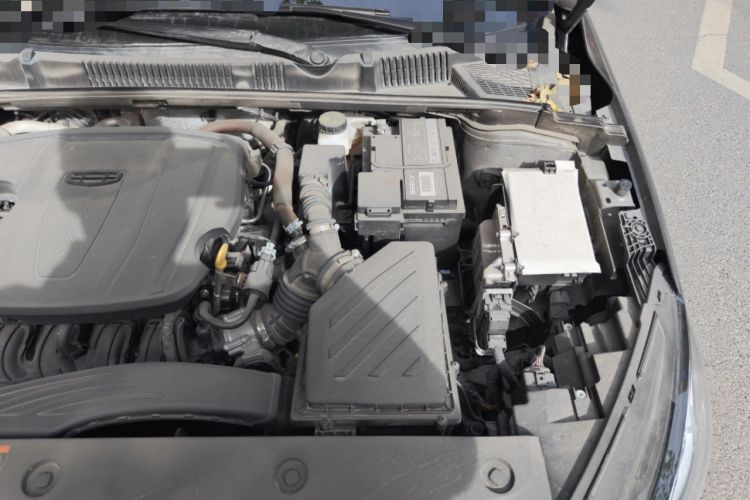 Used Geely Auto Emgrand 2025 4th Generation 1.5L CVT Longteng Edition Engine Bay Left