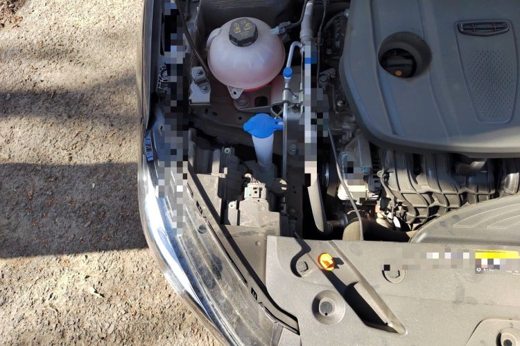Used Geely Auto Emgrand 2025 4th Generation 1.5L Manual - Starry Edition Engine Bay Right