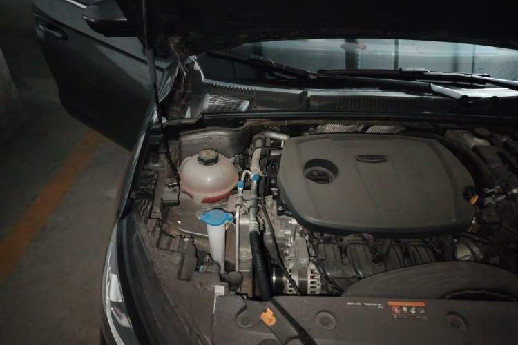 Used Geely Auto Emgrand 2025 4th Generation 1.5L CVT Luxury Version Engine Bay Right