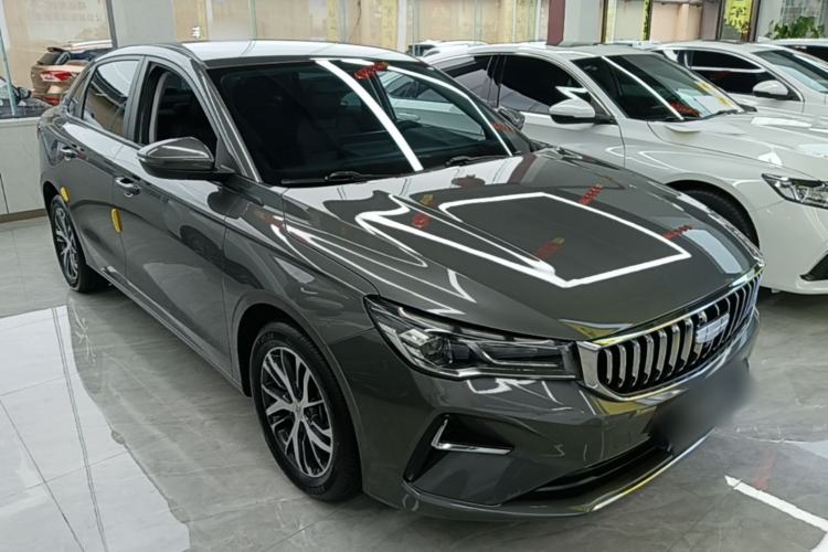 Used Geely Auto Emgrand 2025 4th Generation 1.5L Manual – Dragon Edition Front Right 45 Deg