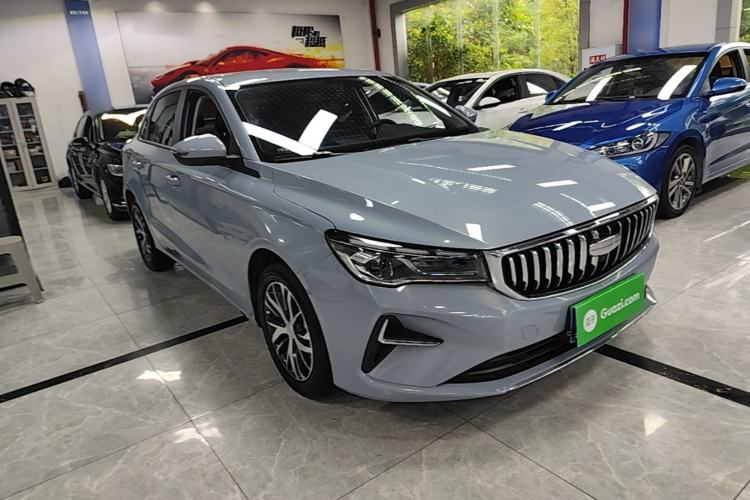 Used Geely Auto Emgrand 2025 4th Generation 1.5L CVT Longteng Edition Front Right 45 Deg