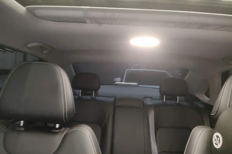 Used Geely Auto Emgrand 2025 4th Generation 1.5L CVT Luxury Version Headliner