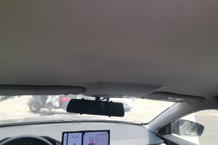 Used Geely Auto Emgrand 2025 4th Generation 1.5L CVT Longteng Edition Headliner