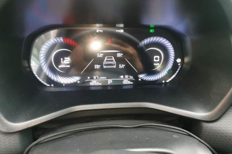 Used Geely Auto Emgrand 2025 4th Generation 1.5L CVT Luxury Version Instrument Cluster