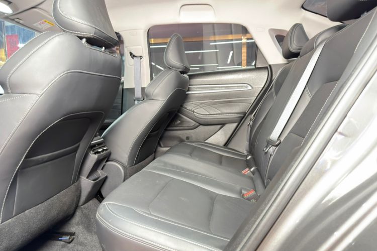 Used Geely Auto Emgrand 2025 4th Generation 1.5L CVT Starry Edition Interior 5