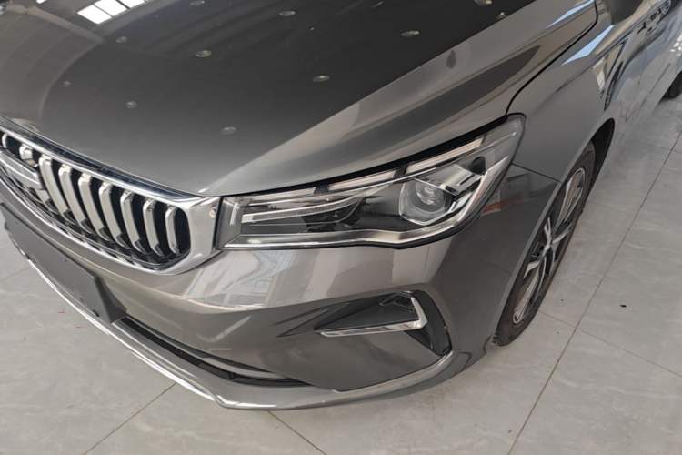 Used Geely Auto Emgrand 2025 4th Generation 1.5L CVT Luxury Version Left Front Headlight