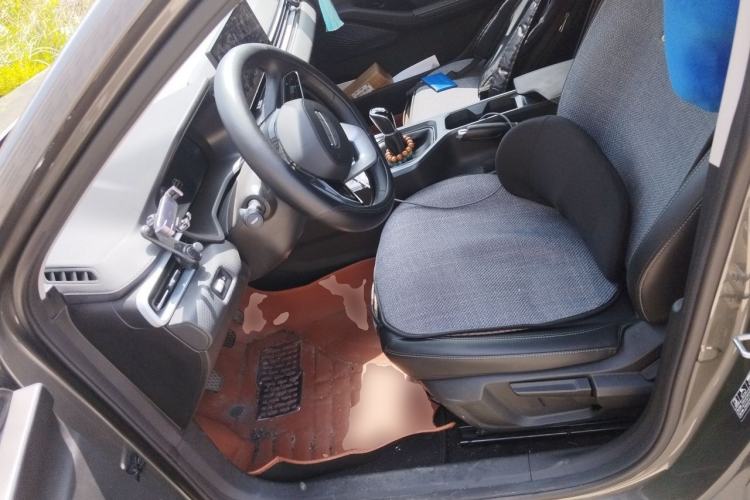 Used Geely Auto Emgrand 2025 4th Generation 1.5L Manual – Dragon Edition Left Front Seat