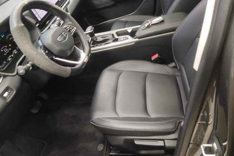 Used Geely Auto Emgrand 2025 4th Generation 1.5L CVT Luxury Version Left Front Seat