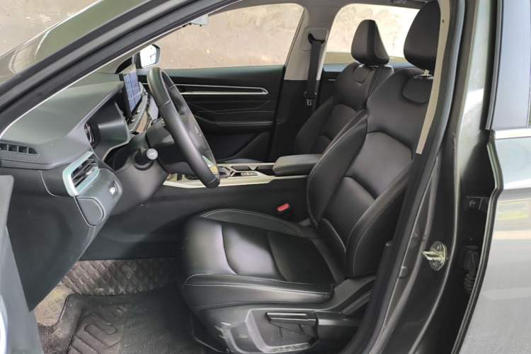 Used Geely Auto Emgrand 2025 4th Generation 1.5L CVT Luxury Version Left Front Seat