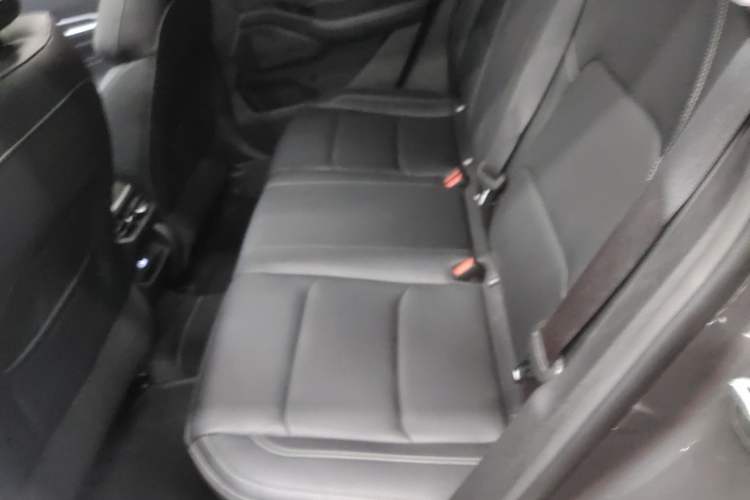 Used Geely Auto Emgrand 2025 4th Generation 1.5L CVT Luxury Version Left Rear Seat