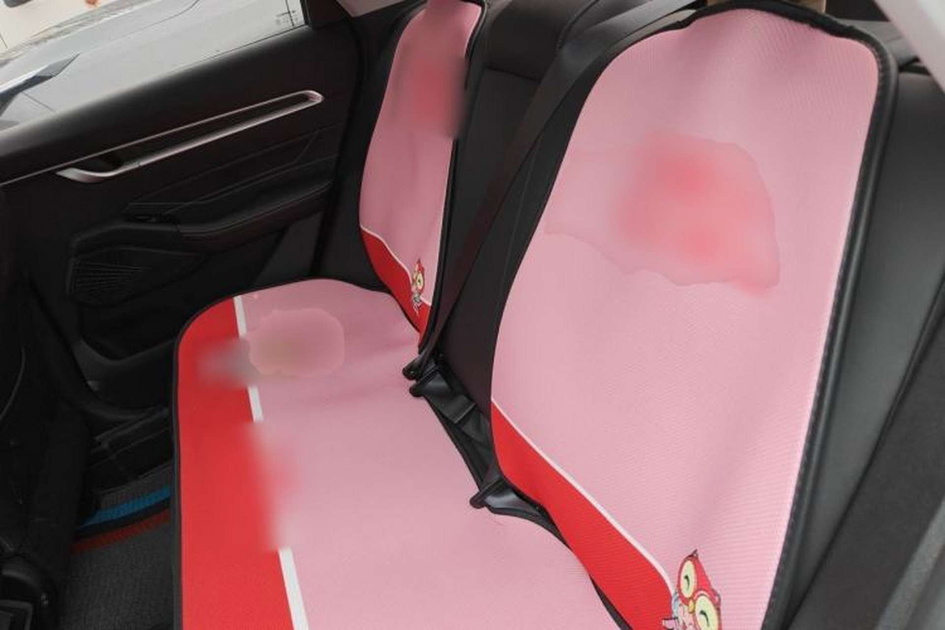 Used Geely Auto Emgrand 2025 4th Generation 1.5L Manual – Dragon Edition Left Rear Seat