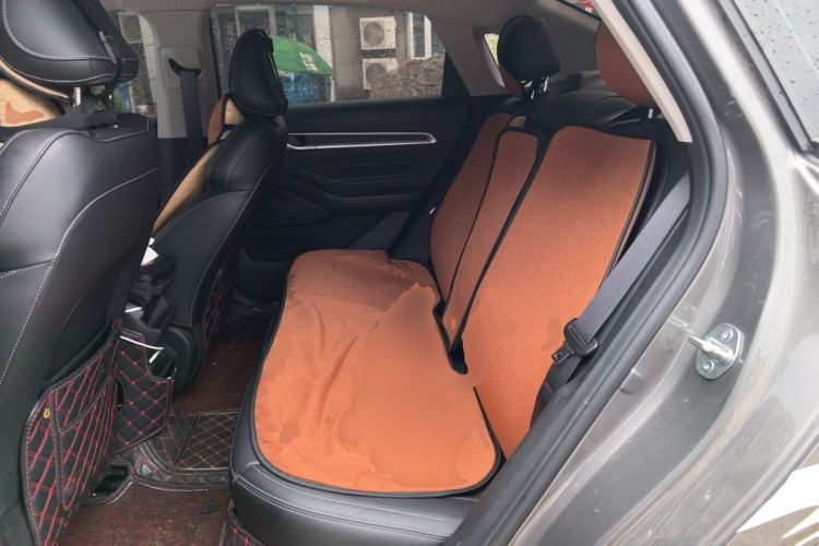 Used Geely Auto Emgrand 2025 4th Generation 1.5L Manual – Dragon Edition Left Rear Seat