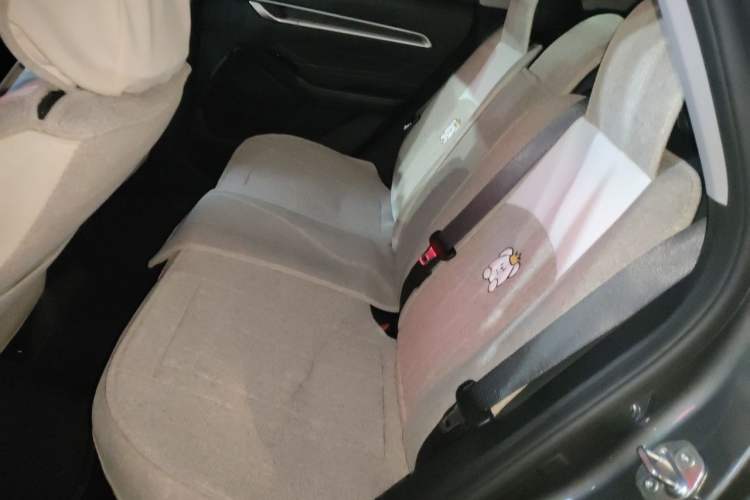 Used Geely Auto Emgrand 2025 4th Generation 1.5L CVT Longteng Edition Left Rear Seat