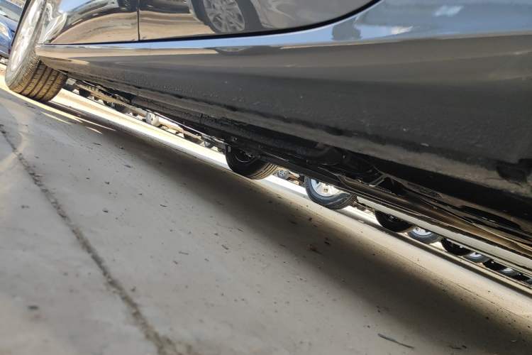 Used Geely Auto Emgrand 2025 4th Generation 1.5L Manual - Starry Edition Left Side Sill