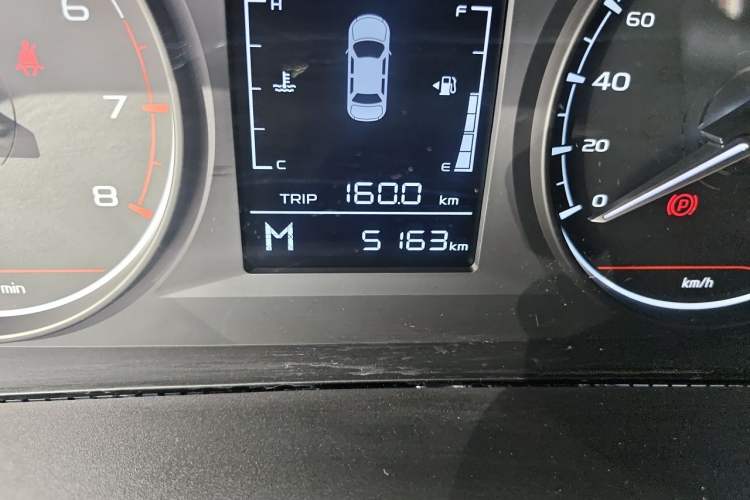 Used Geely Auto Emgrand 2025 4th Generation 1.5L Manual - Starry Edition Odometer Close Up