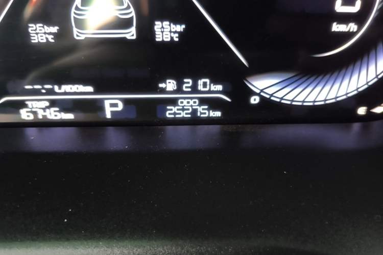 Used Geely Auto Emgrand 2025 4th Generation 1.5L CVT Luxury Version Odometer Close Up