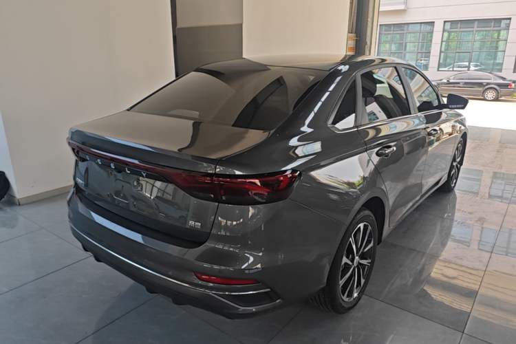 Used Geely Auto Emgrand 2025 4th Generation 1.5L CVT Luxury Version Rear Right 45 Deg