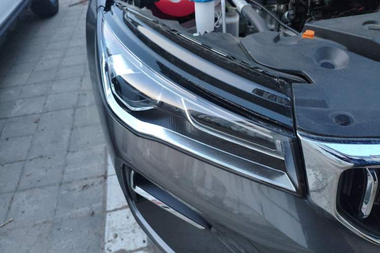 Used Geely Auto Emgrand 2025 4th Generation 1.5L Manual - Starry Edition Right Front Headlight